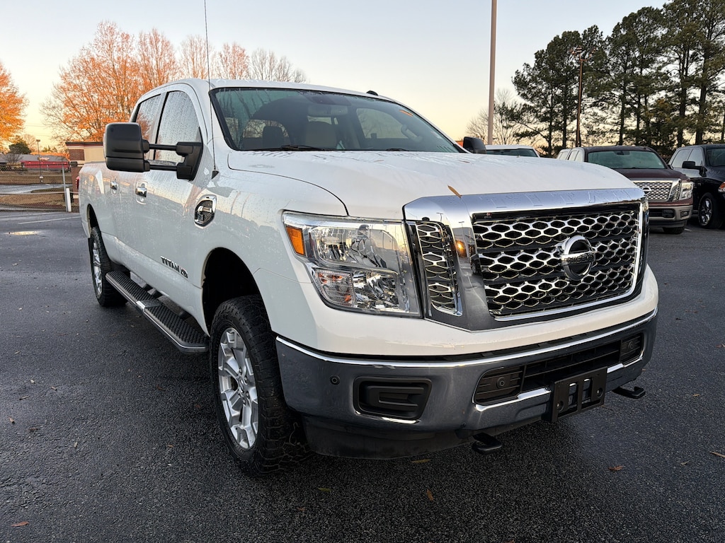 Used 2019 Nissan Titan XD SV Diesel Truck Crew Cab