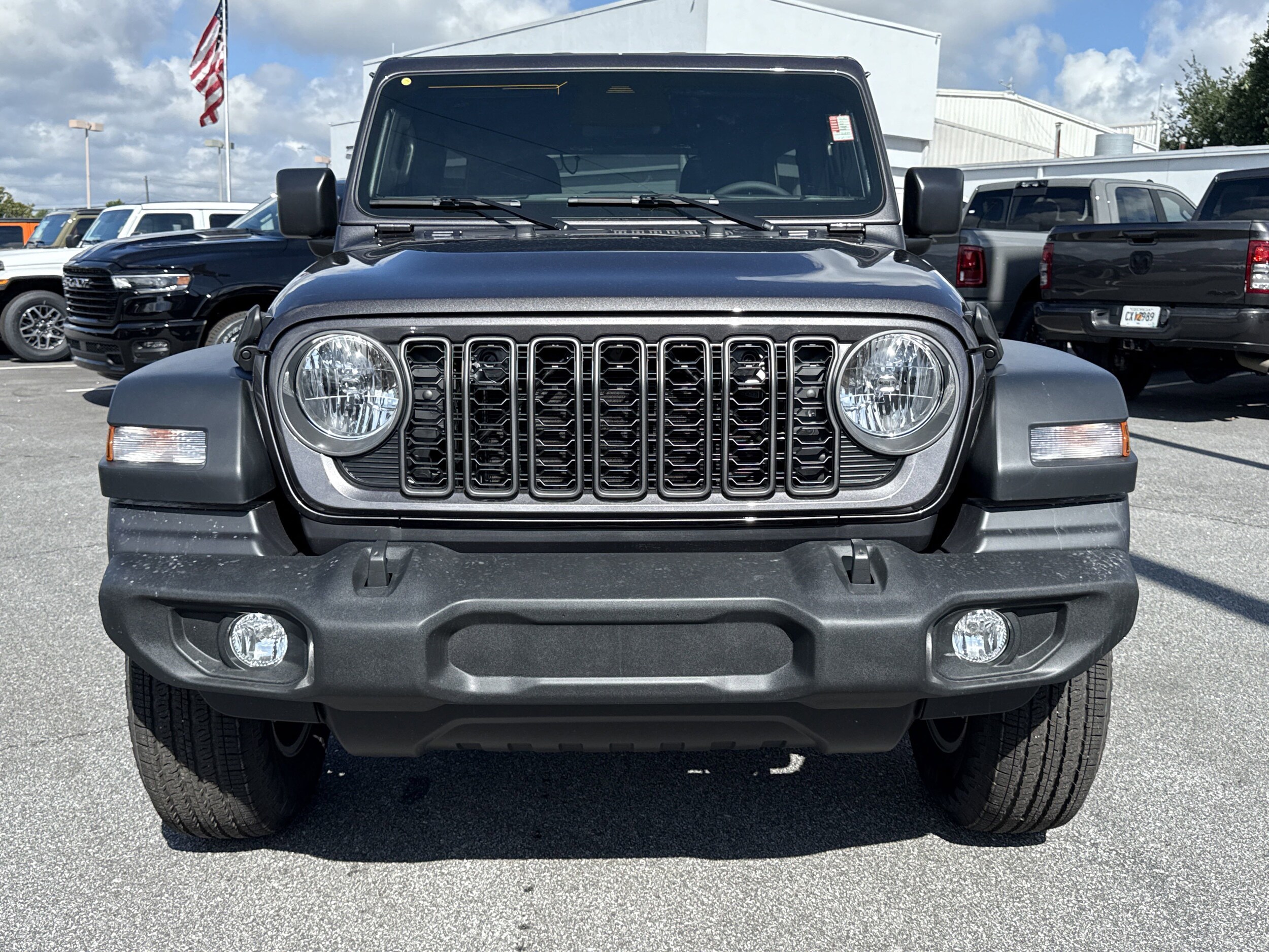 2025 Jeep Wrangler Sport S photo 3