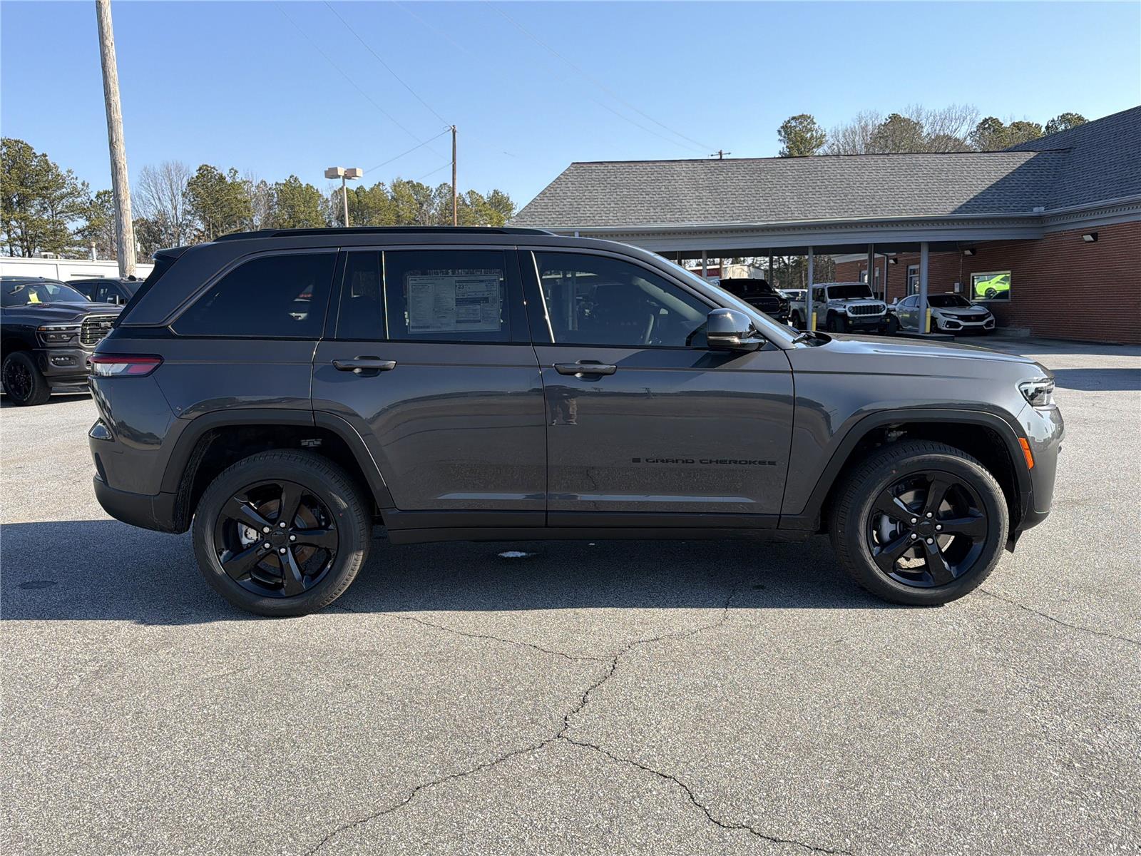 2026 Jeep Grand Cherokee Limited - Photo 4