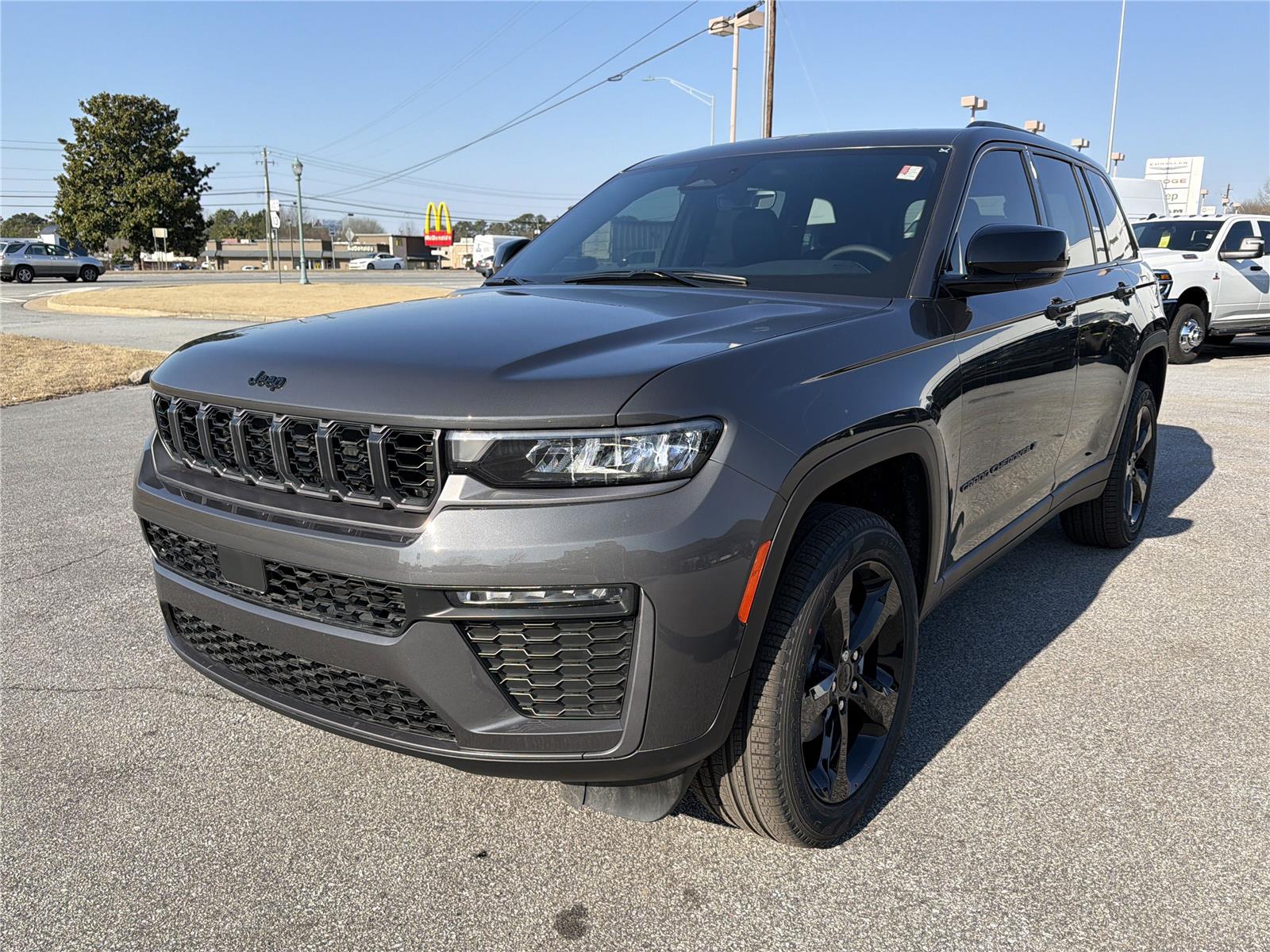 2026 Jeep Grand Cherokee Limited - Photo 2