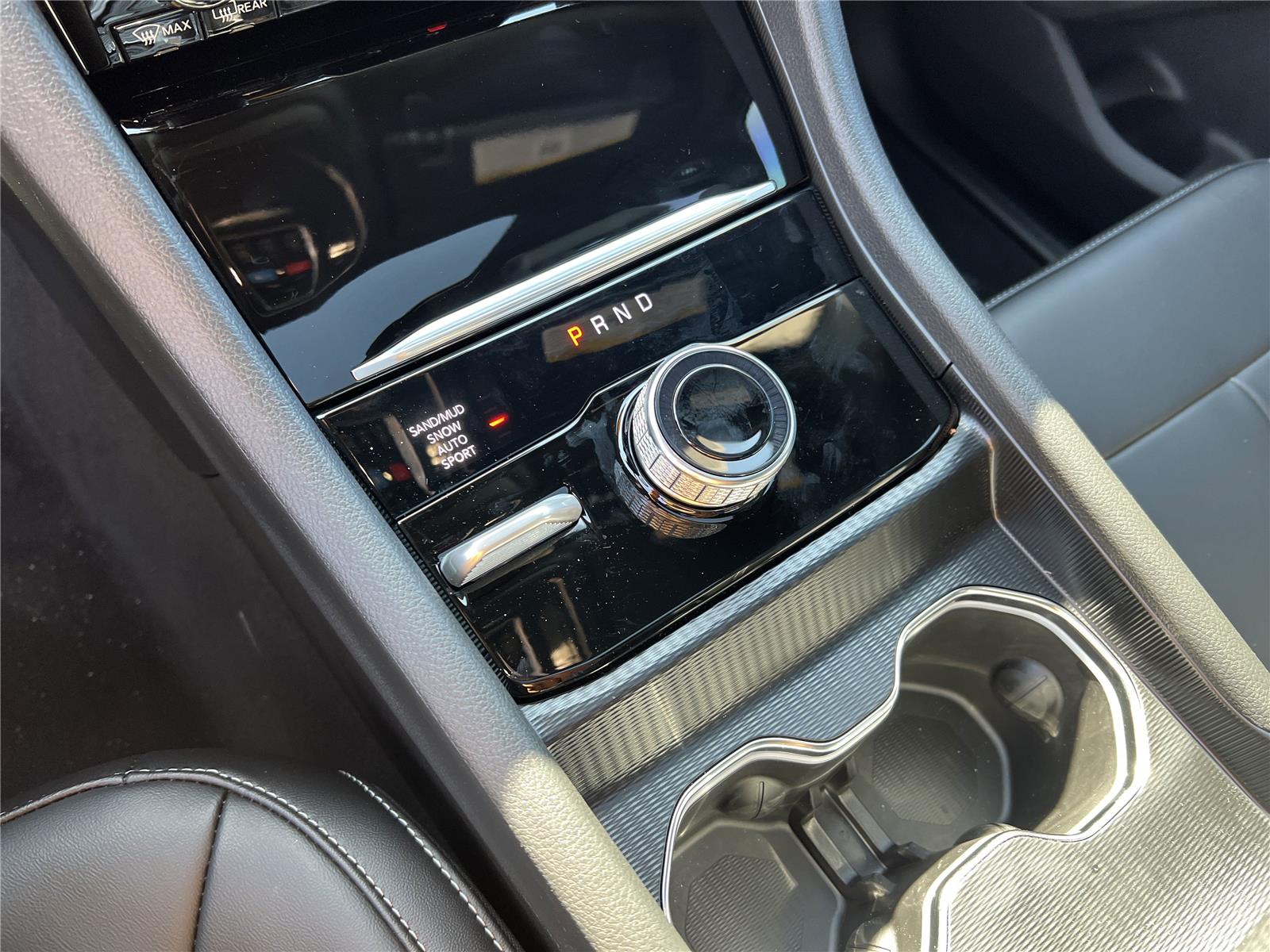 2025 Jeep Grand Cherokee Limited - Photo 32