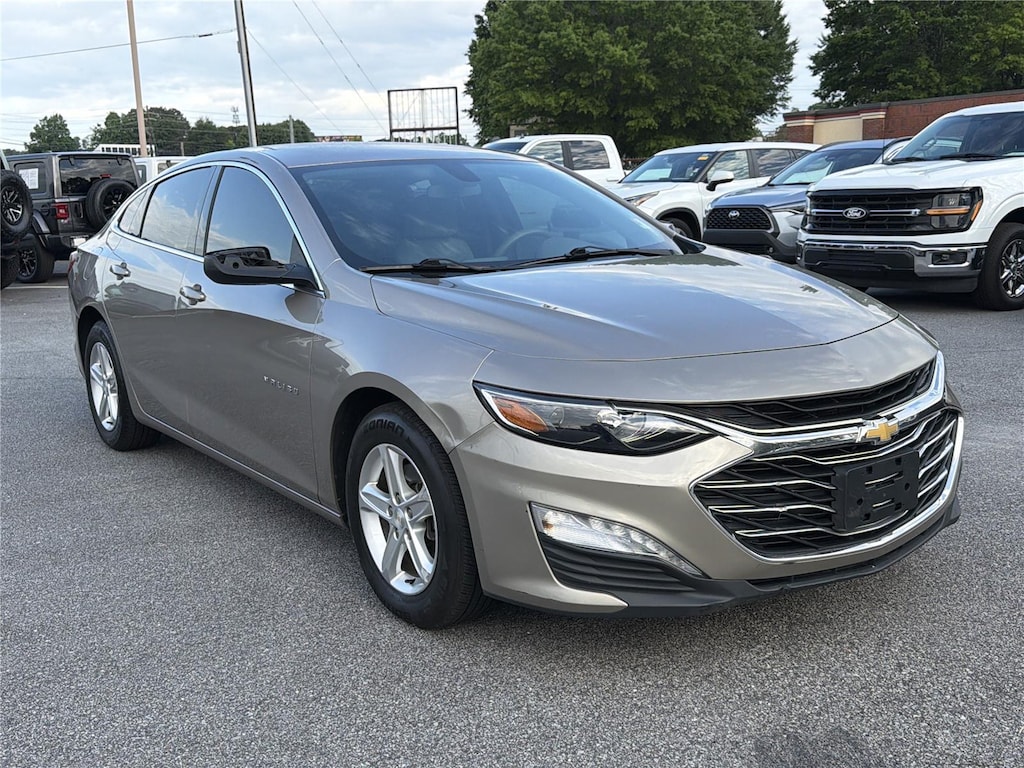 Used 2022 Chevrolet Malibu LT Sedan
