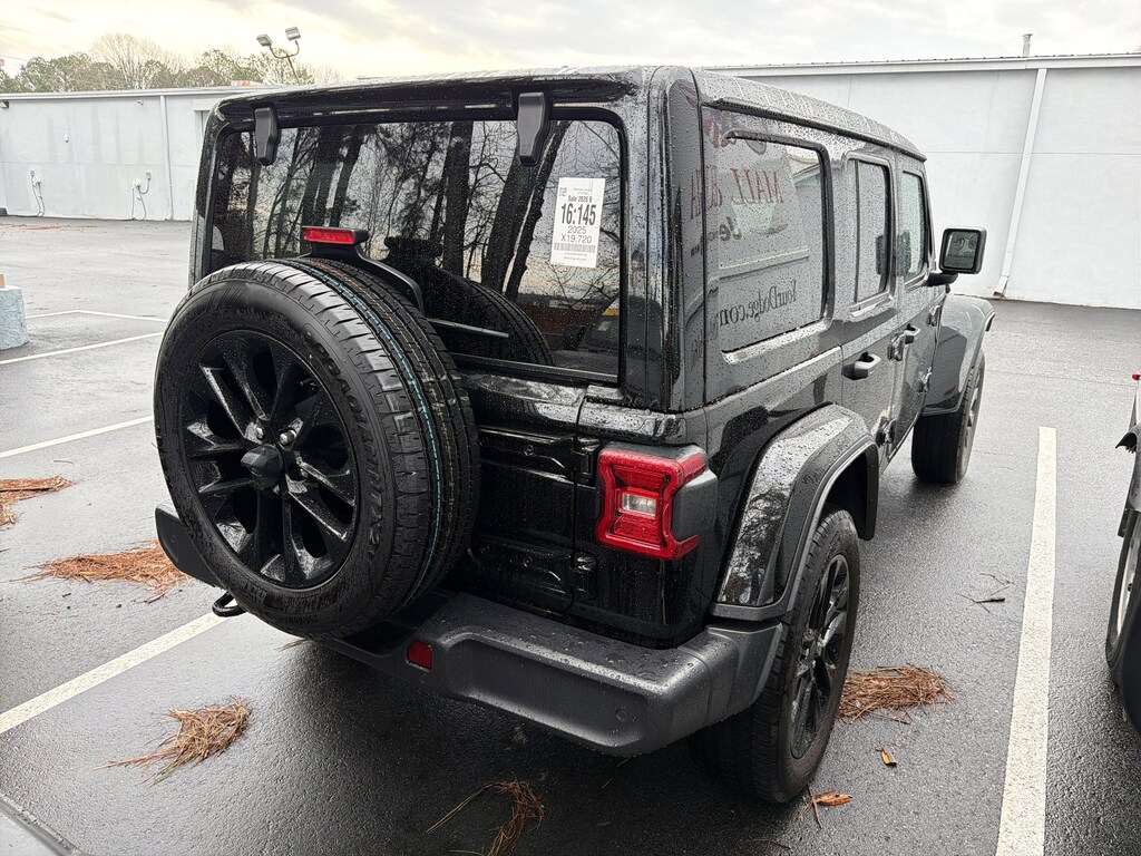 Used 2025 Jeep Wrangler 4xe Sahara SUV