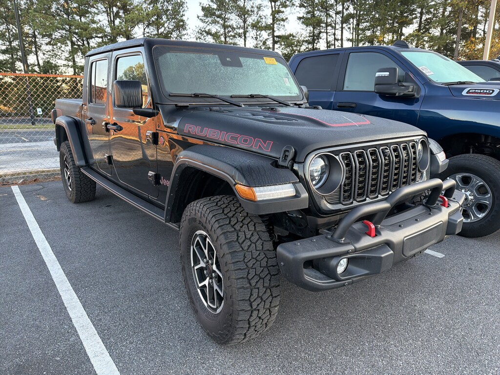 Used 2024 Jeep Gladiator Rubicon Truck Crew Cab