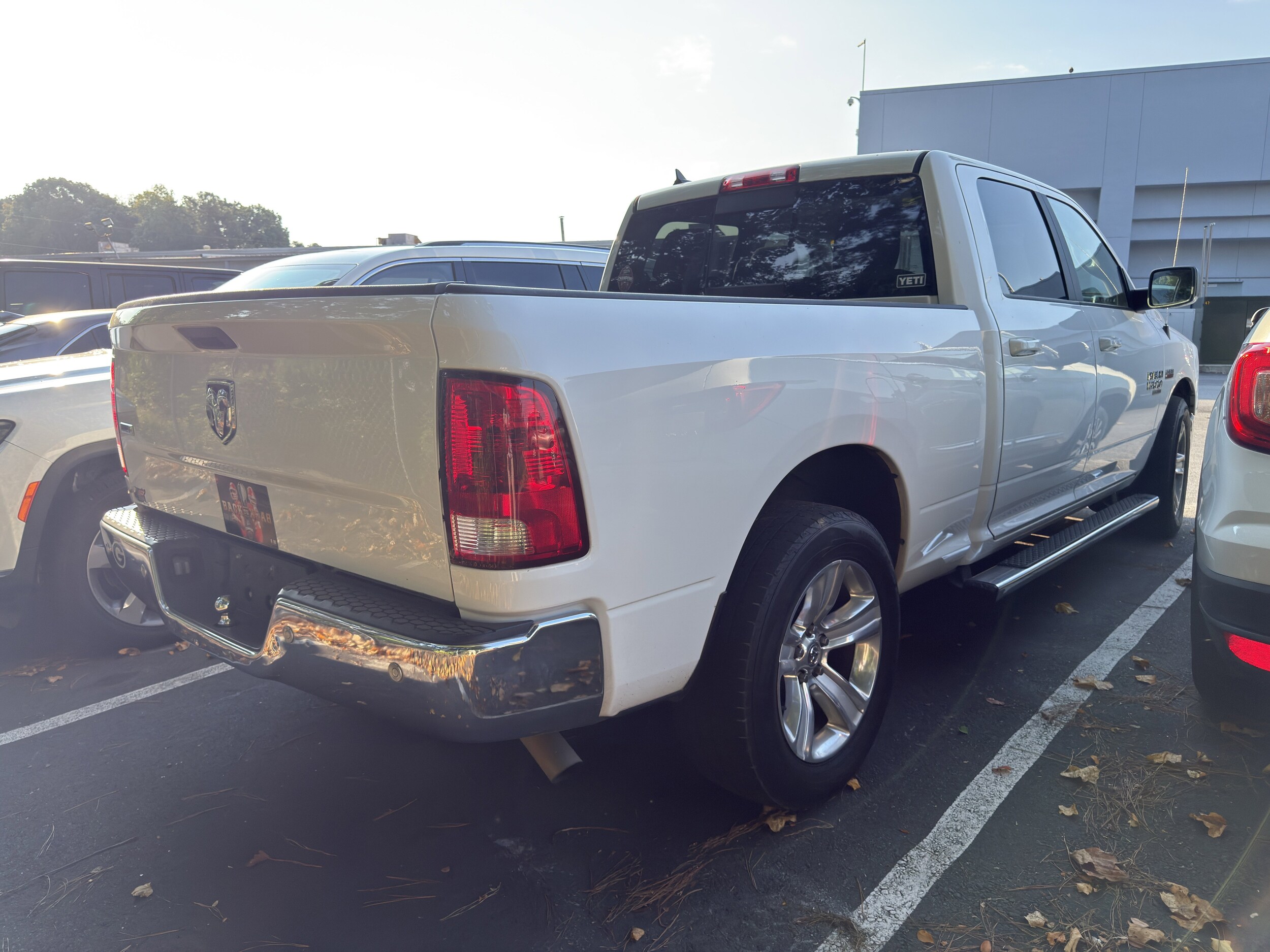 2020 Ram 1500 Classic SLT photo 4