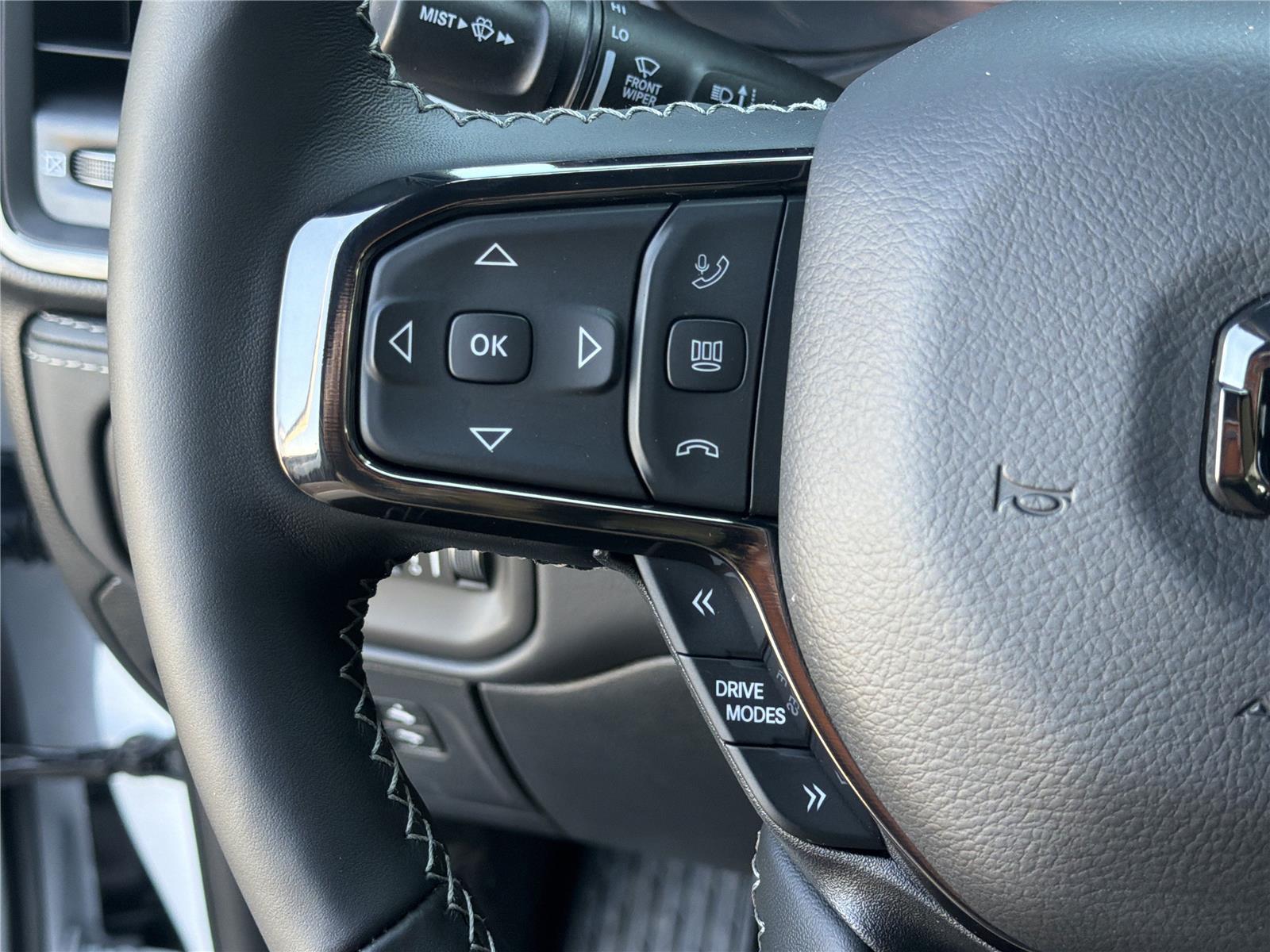 2026 RAM 1500 Limited - Photo 26