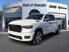 2026 Ram 1500 EXPRESS CREW CAB 4X2 5'7 BOX Pickup