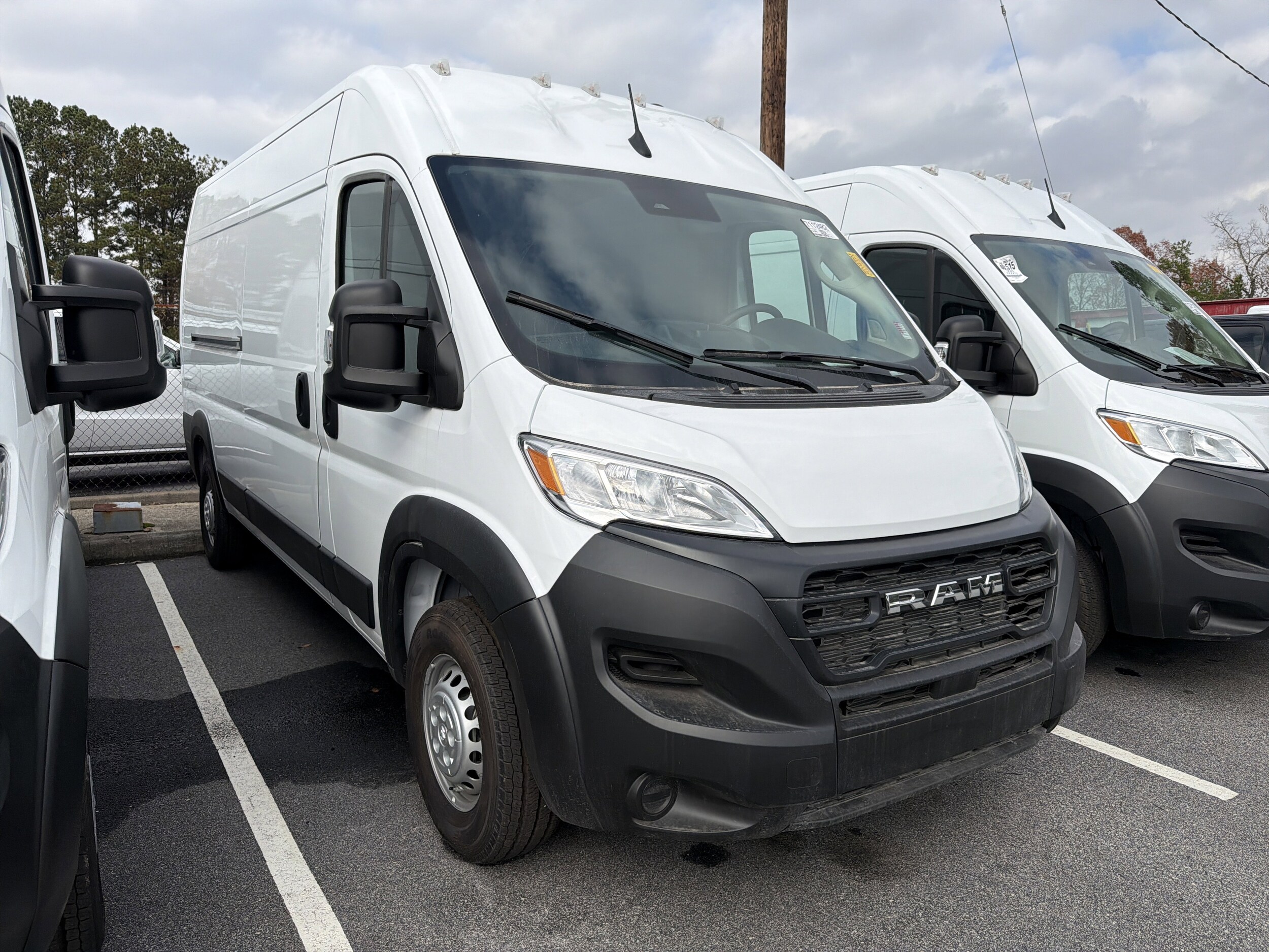 2025 Ram ProMaster 2500 photo 2