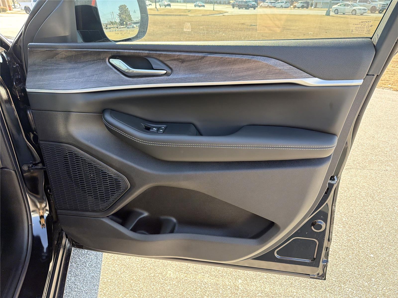 2026 Jeep Grand Cherokee Laredo - Photo 14