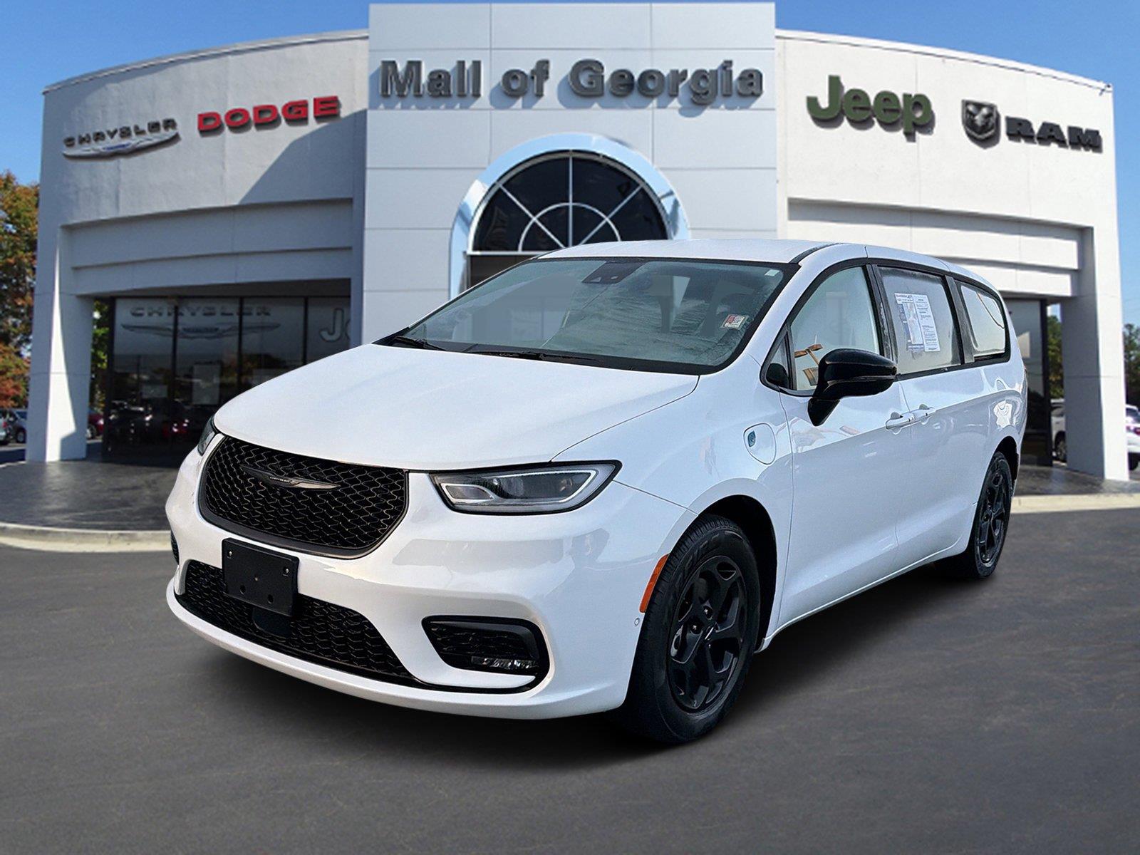 2024 Chrysler Pacifica PHEV