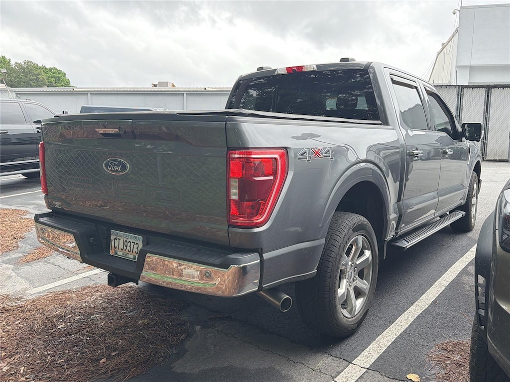 Used 2021 Ford F-150 XLT Truck