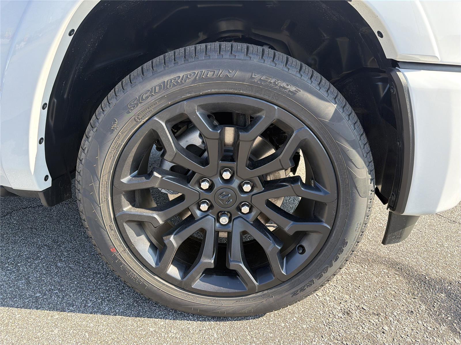 2026 RAM 1500 Limited - Photo 12