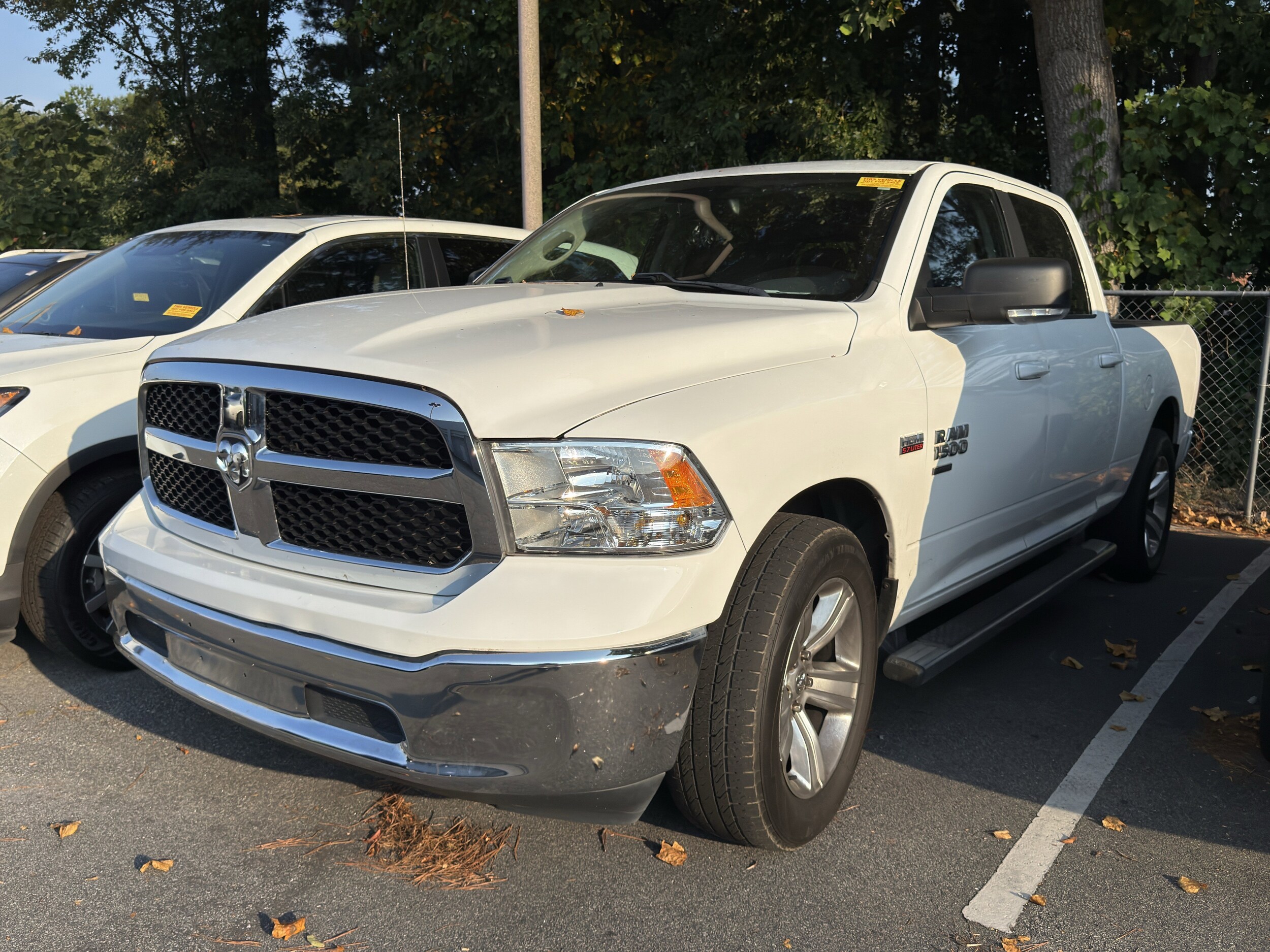 2020 Ram 1500 Classic SLT photo 2