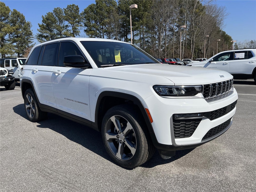 New 2026 Jeep Grand Cherokee LIMITED 4X4 Sport Utility