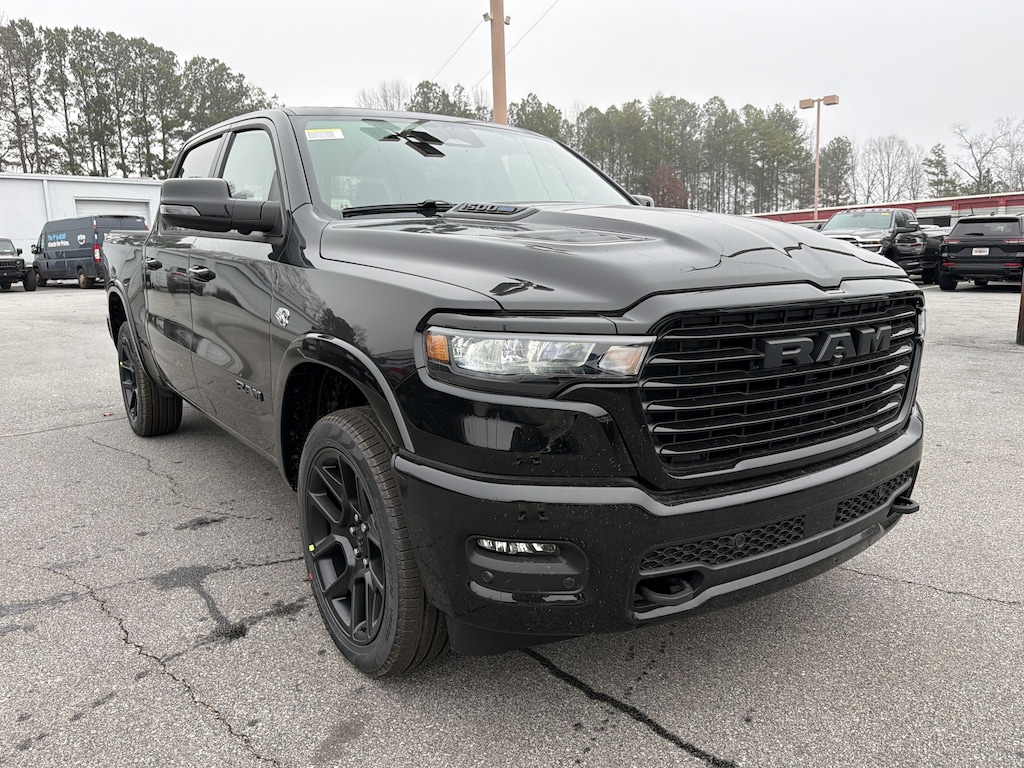 New 2026 Ram 1500 LARAMIE CREW CAB 4X4 5'7 BOX Pickup