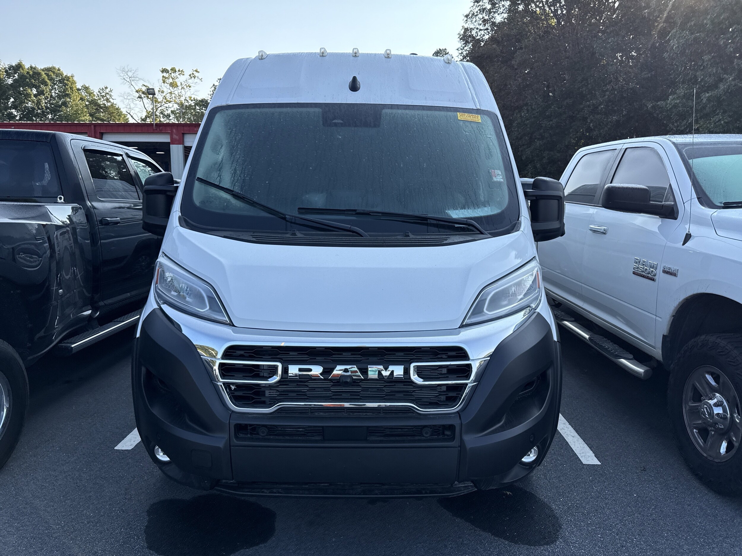 2025 Ram ProMaster 3500 Cargo Van photo 2