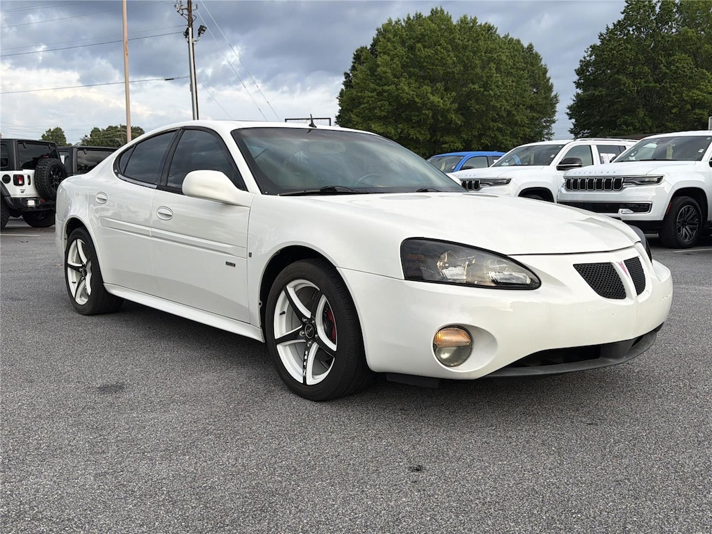 Used 2005 Pontiac Grand Prix GTP Sedan
