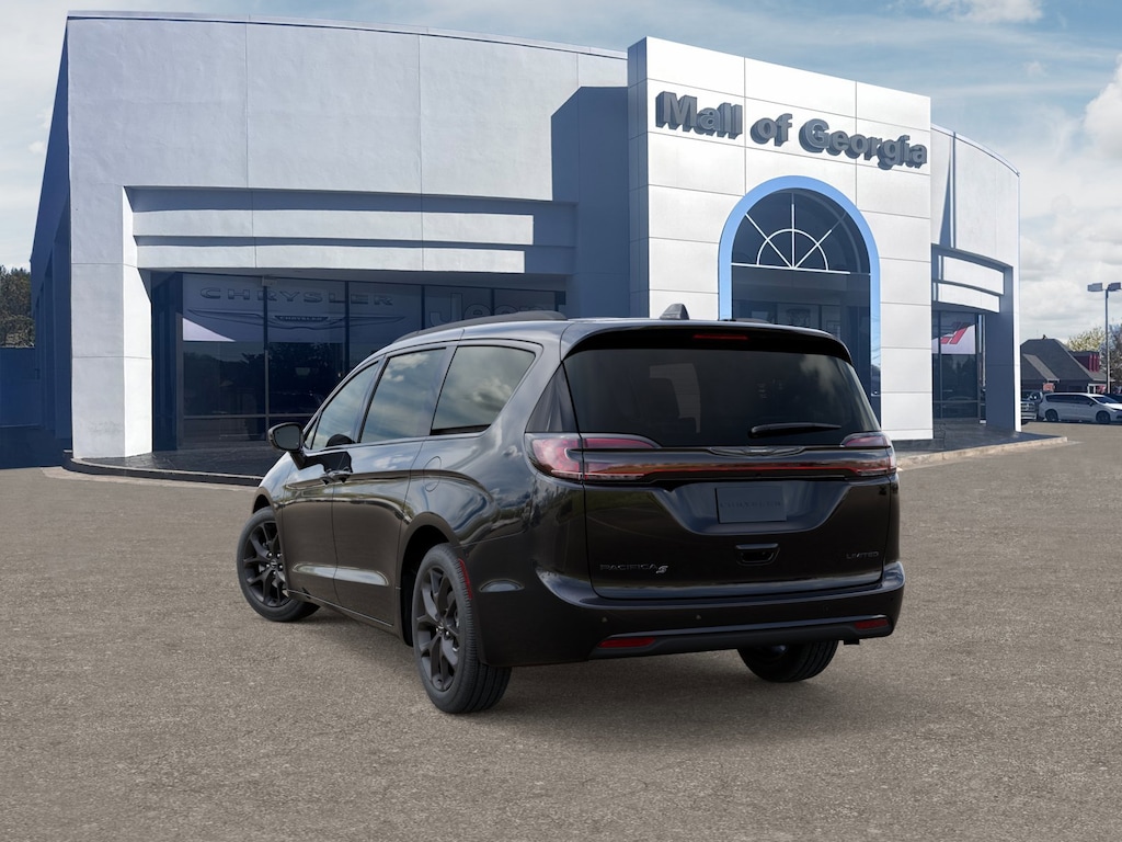 New 2026 Chrysler Pacifica LIMITED Passenger Van