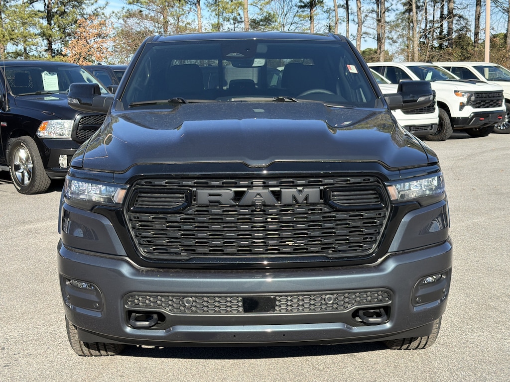 New 2026 Ram 1500 BIG HORN CREW CAB 4X4 5'7 BOX Pickup