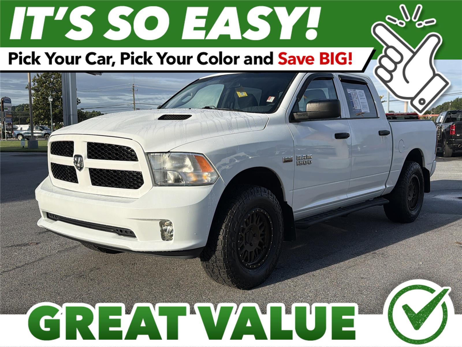 2017 RAM 1500 Express 4x4 Crew Cab 5'7's photo