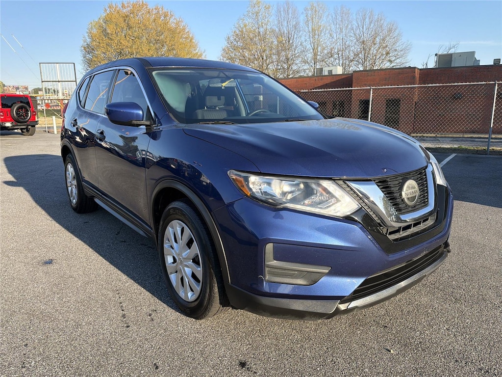 Used 2018 Nissan Rogue S SUV