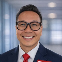 Staff member Mark Kim from ID_64af01