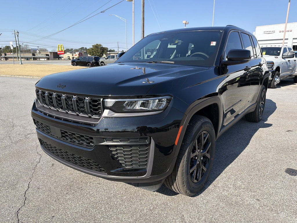 New 2026 Jeep Grand Cherokee ALTITUDE 4X4 Sport Utility
