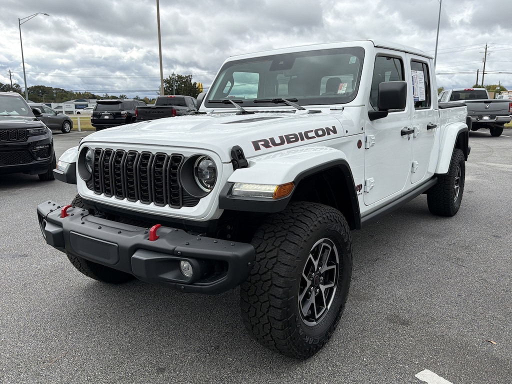 Used 2024 Jeep Gladiator Rubicon Truck Crew Cab