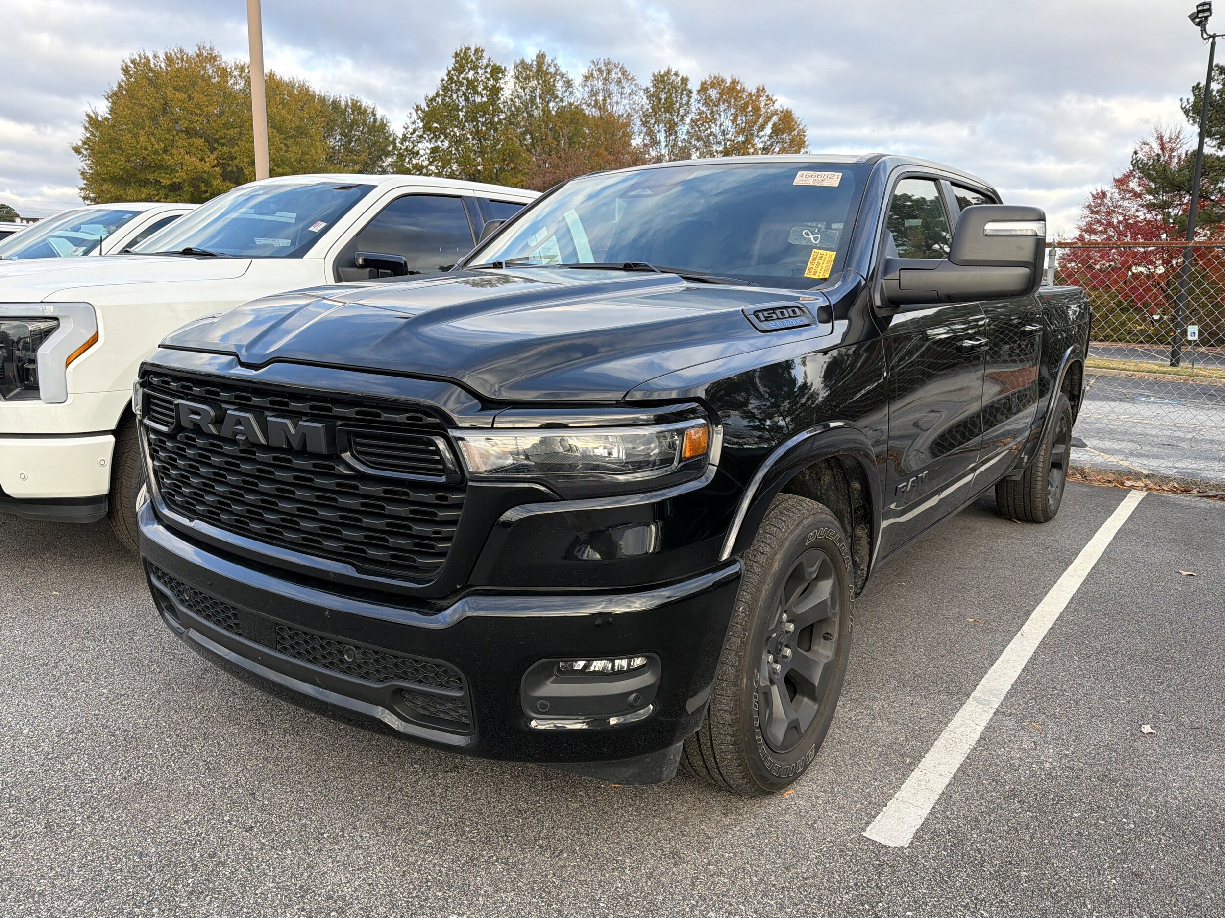 2025 Ram 1500 Big Horn Lone Star Night Edition photo 2