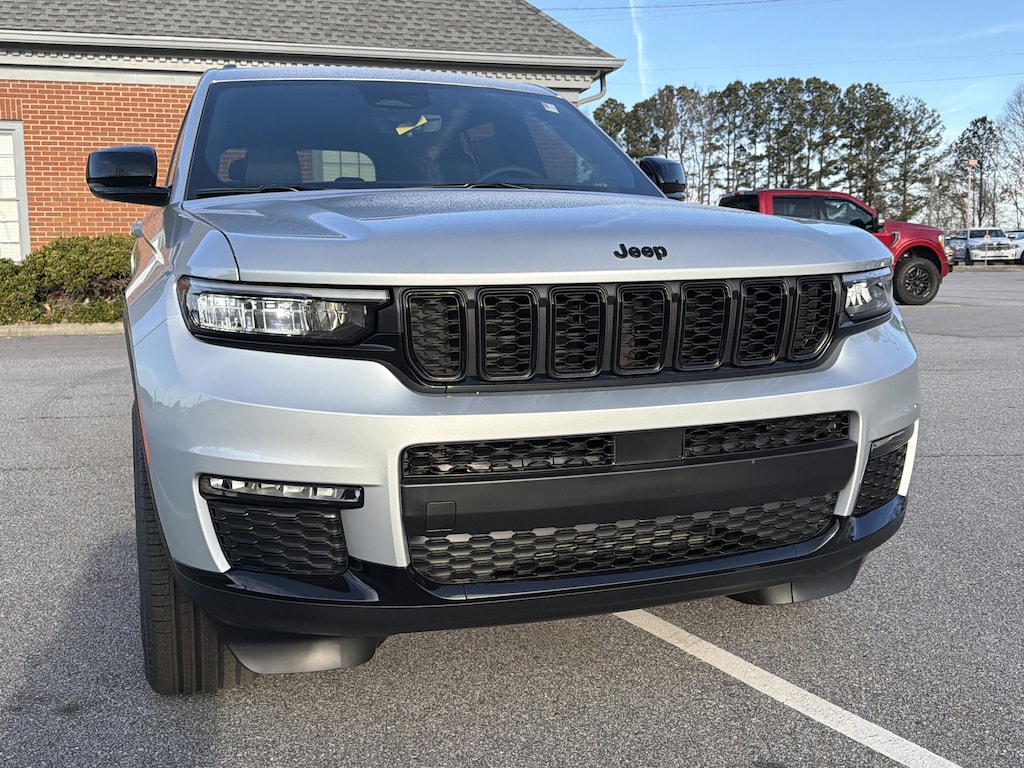 New 2025 Jeep Grand Cherokee L LIMITED 4X4 Sport Utility