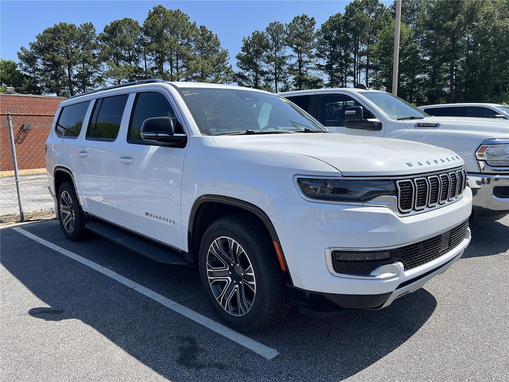 Used 2024 Jeep Wagoneer L Series II SUV