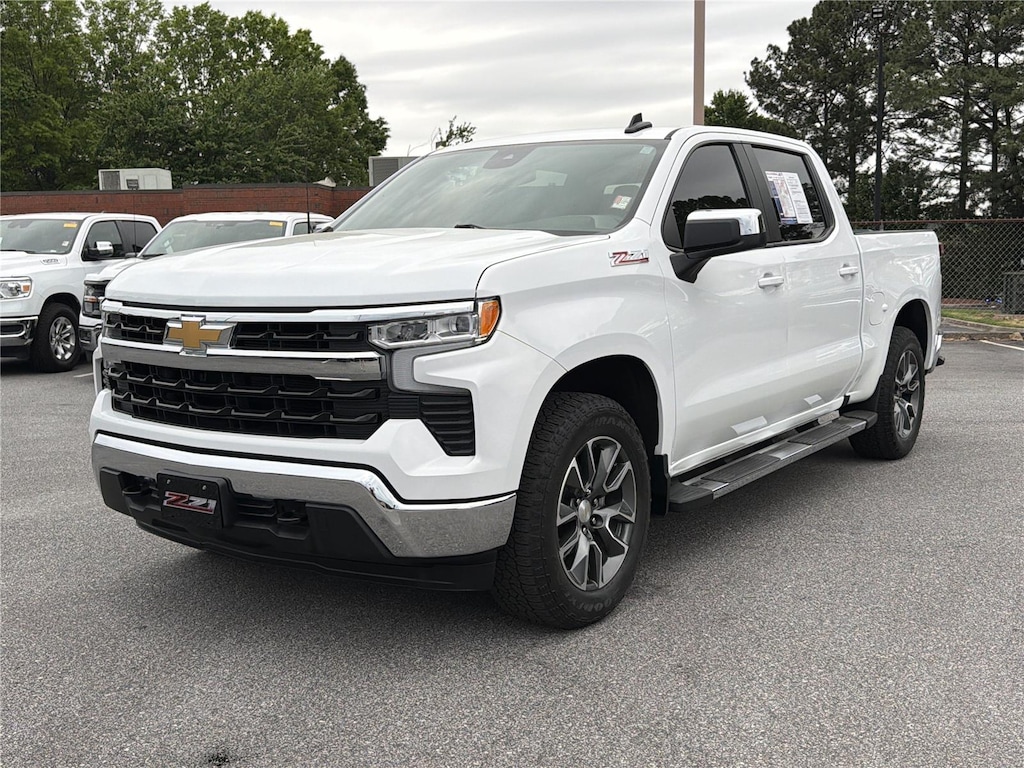 Used 2024 Chevrolet Silverado 1500 LT Truck