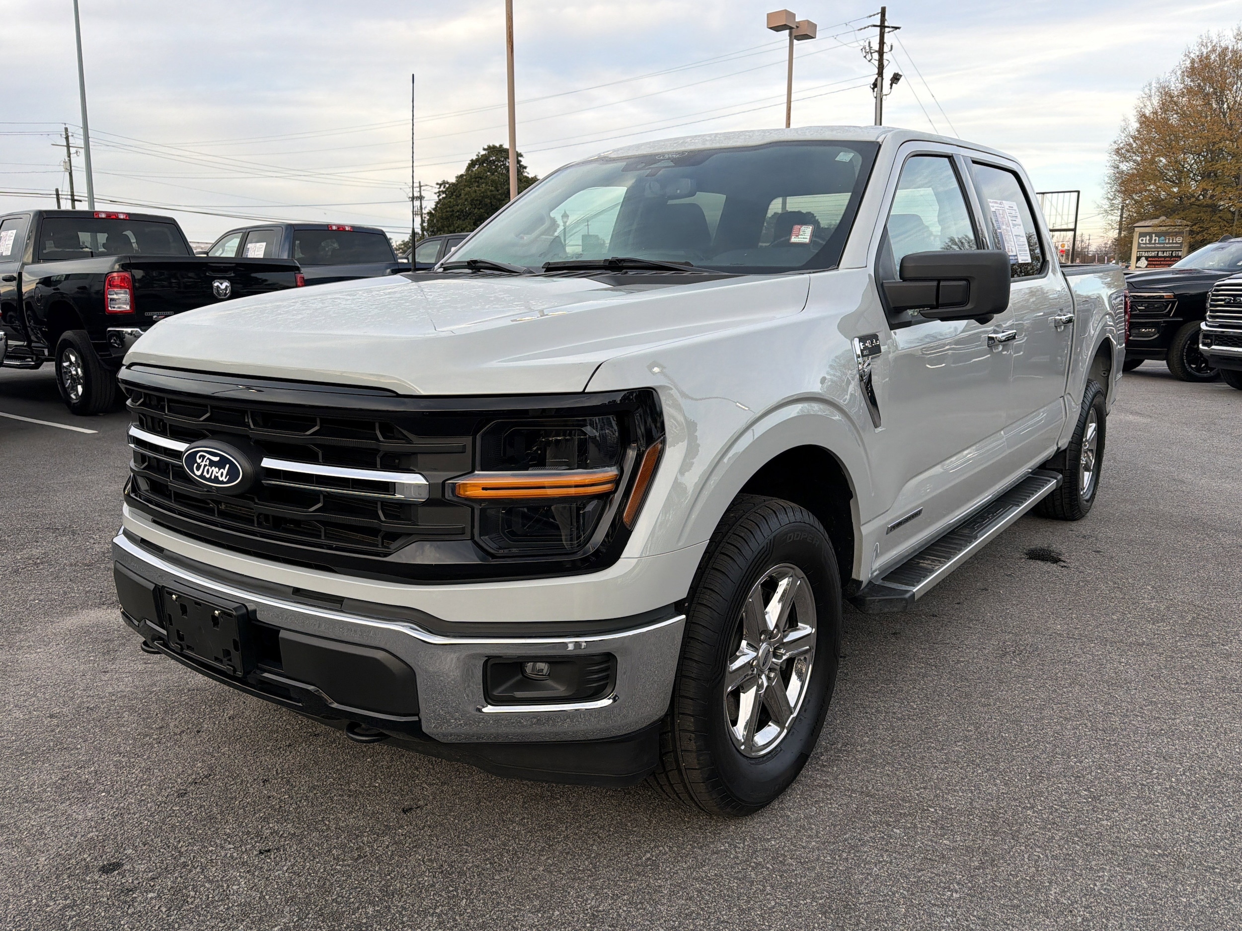 2024 Ford F-150 XLT's photo