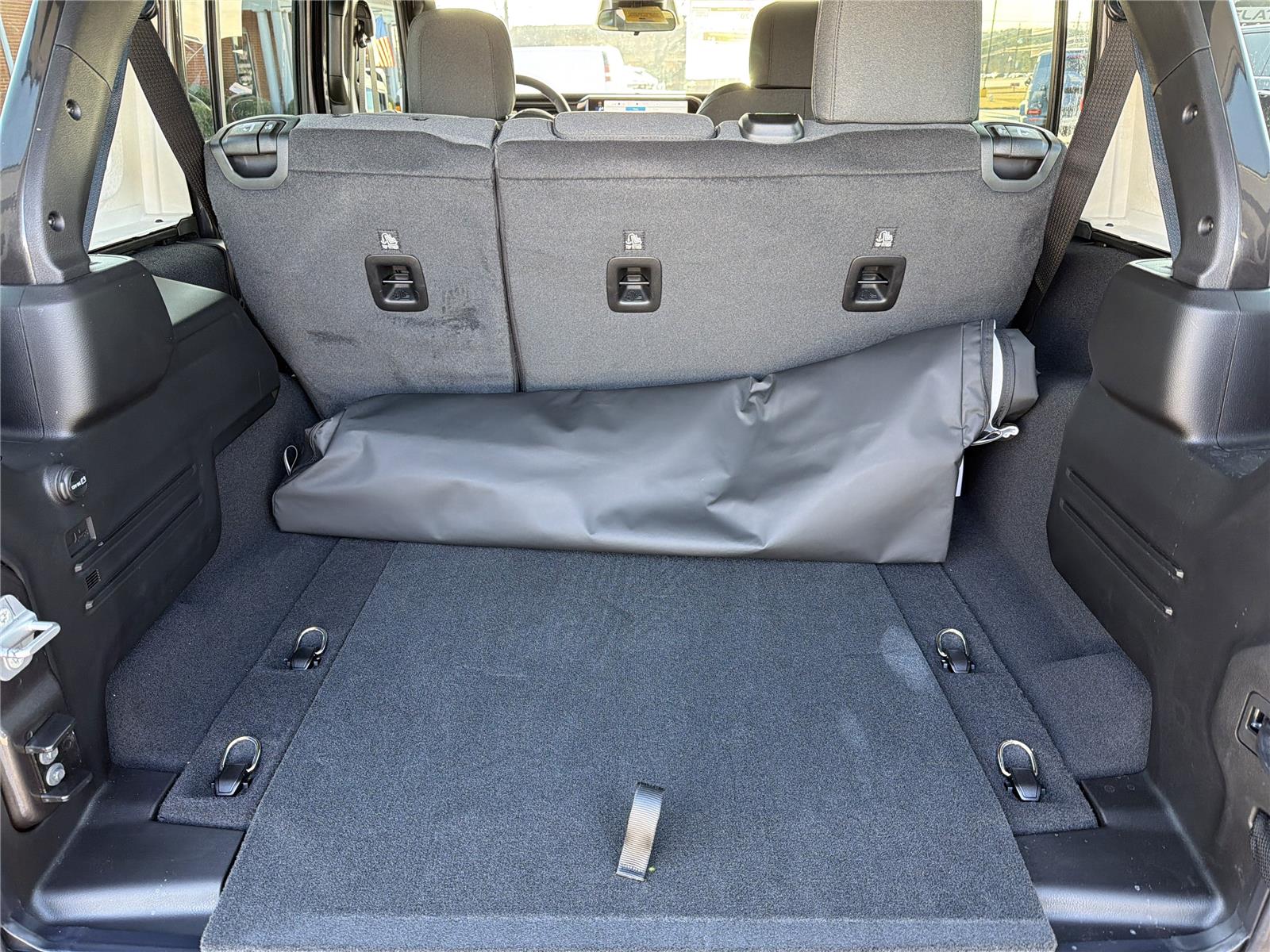 2026 Jeep Wrangler 4-Door Willys - Photo 18