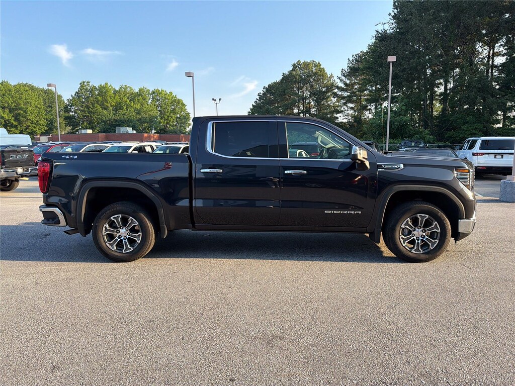 Used 2025 GMC Sierra 1500 SLT Truck