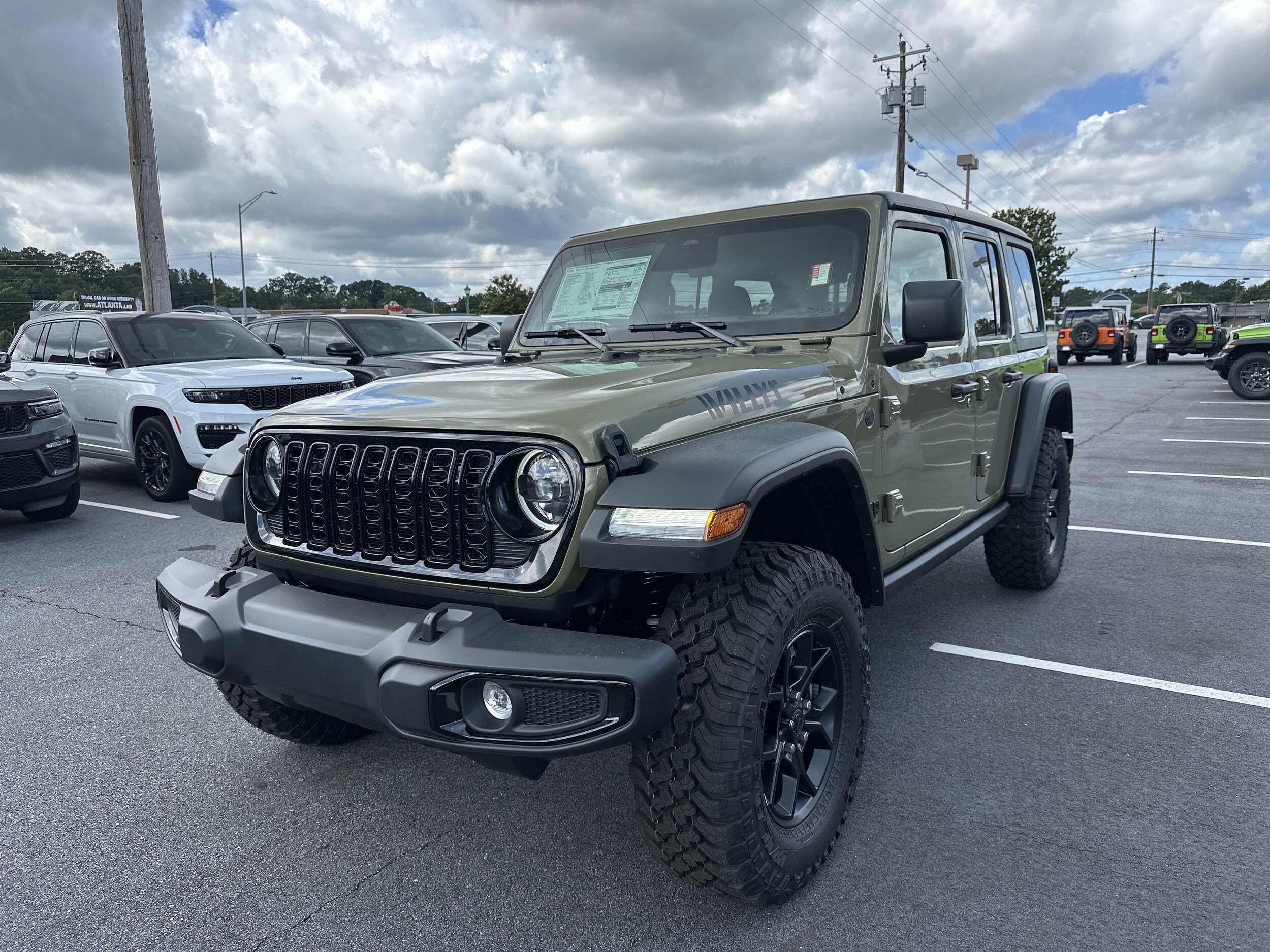 2025 Jeep Wrangler Willys photo 2