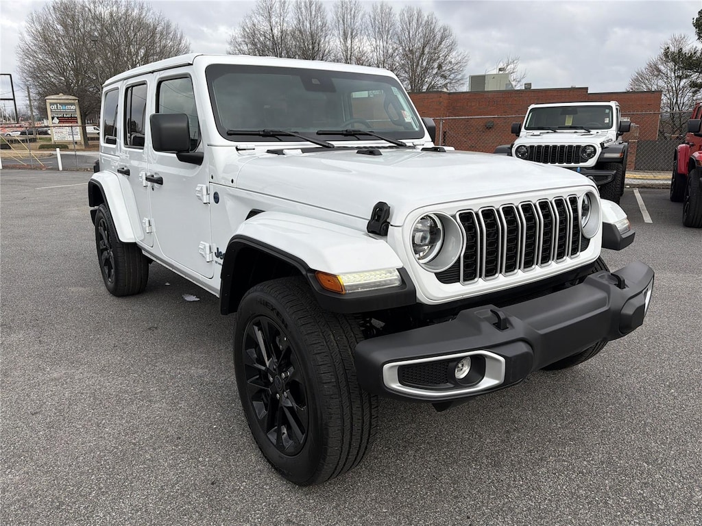 Used 2025 Jeep Wrangler 4xe Sahara SUV