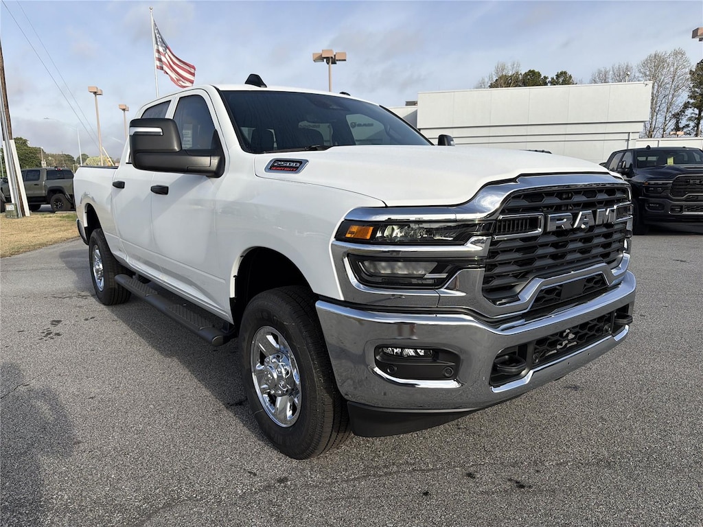 New 2026 Ram 2500 TRADESMAN CREW CAB 4X4 6'4 BOX Pickup
