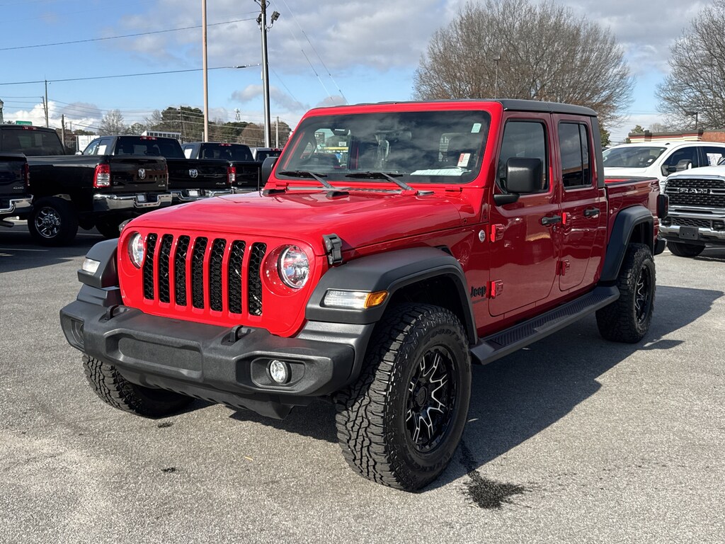 Used 2020 Jeep Gladiator Sport Truck Crew Cab