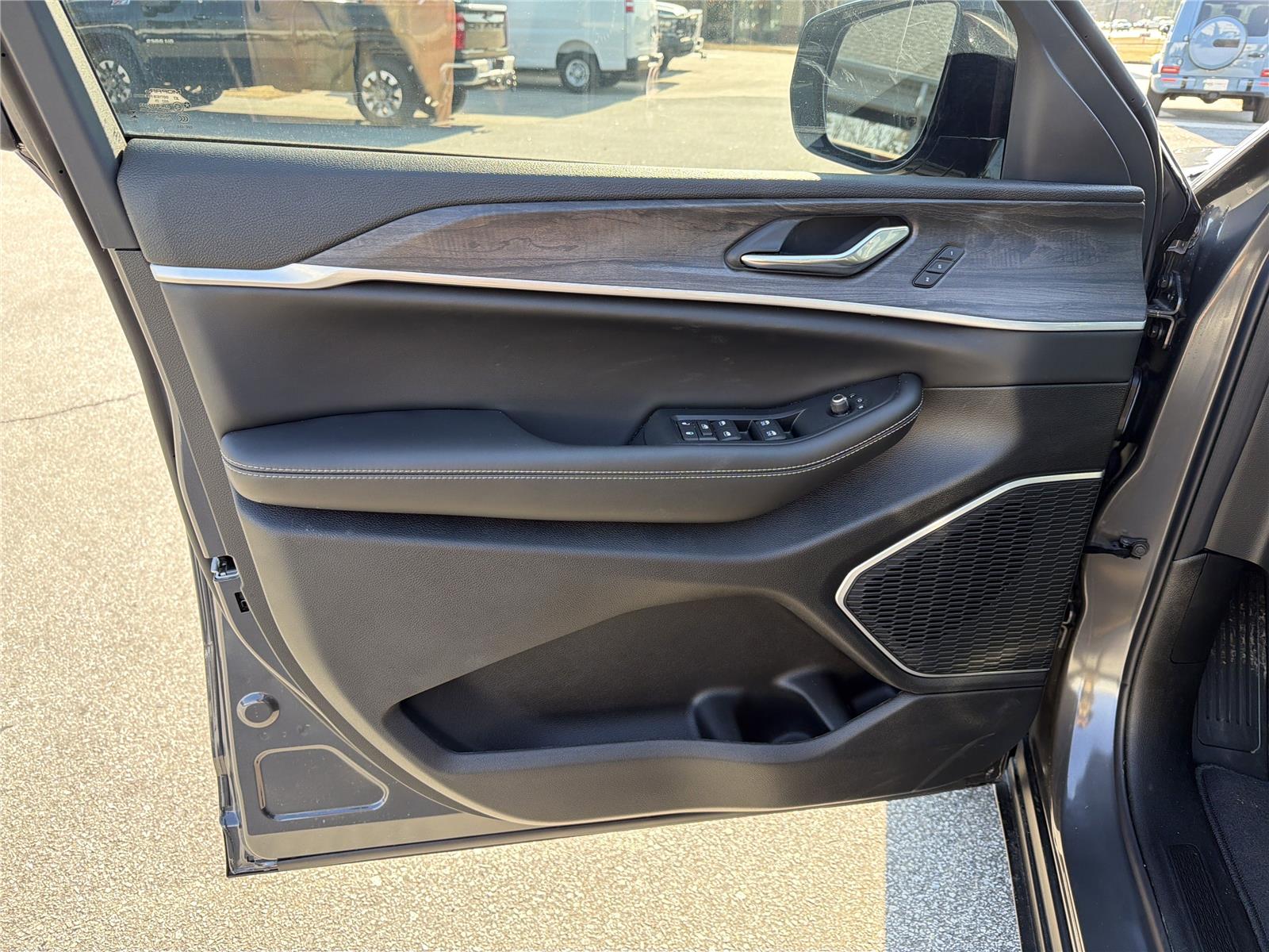 2026 Jeep Grand Cherokee Limited - Photo 10