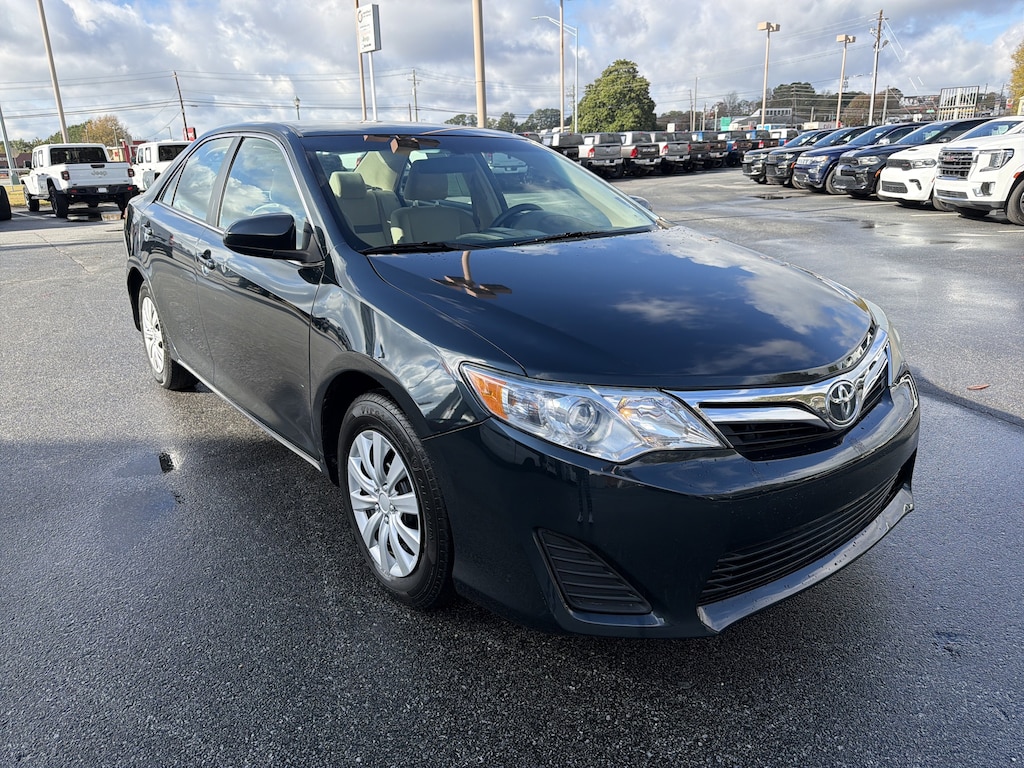 Used 2014 Toyota Camry L Sedan