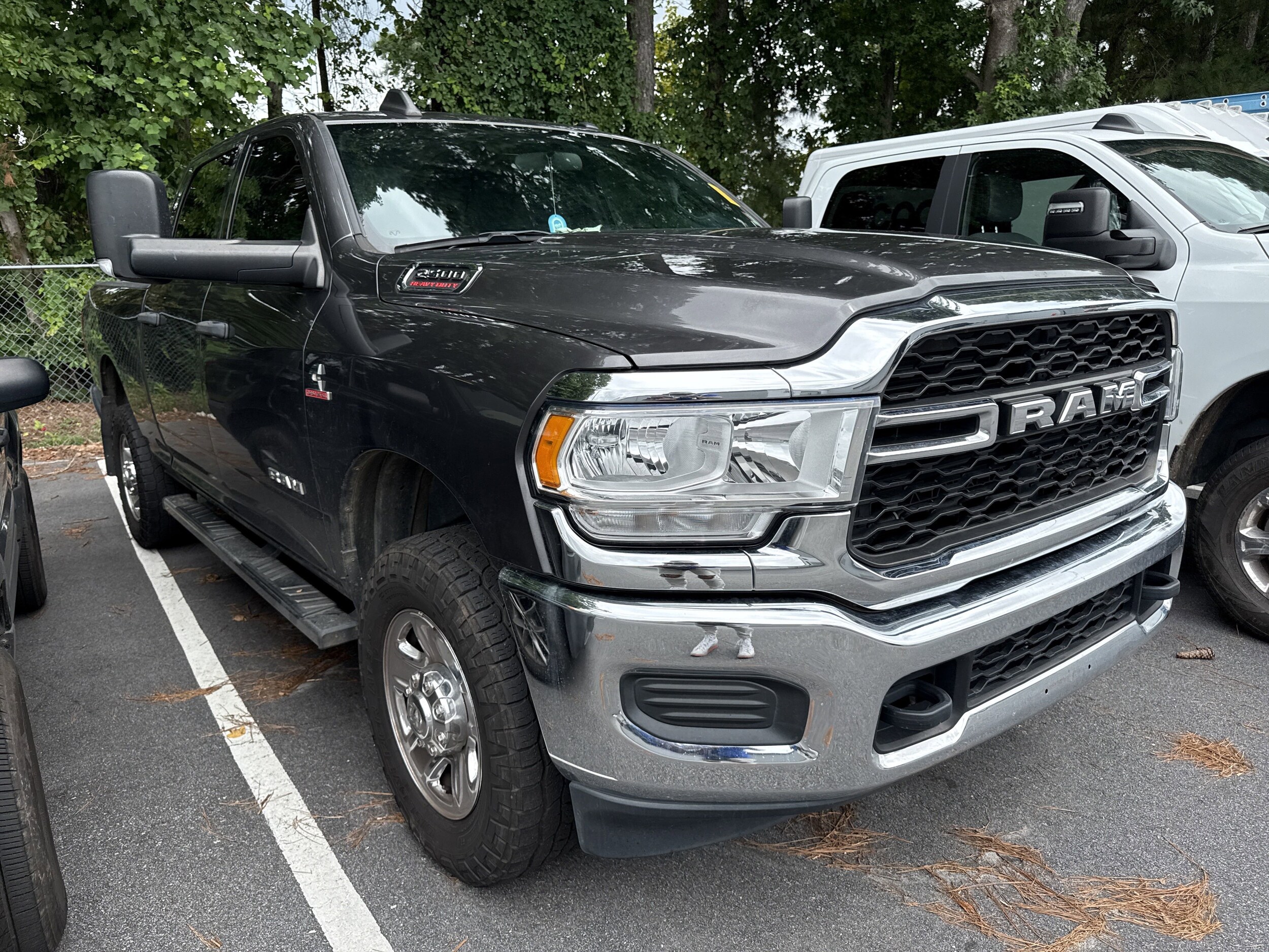 2021 Ram 2500 Tradesman photo 3