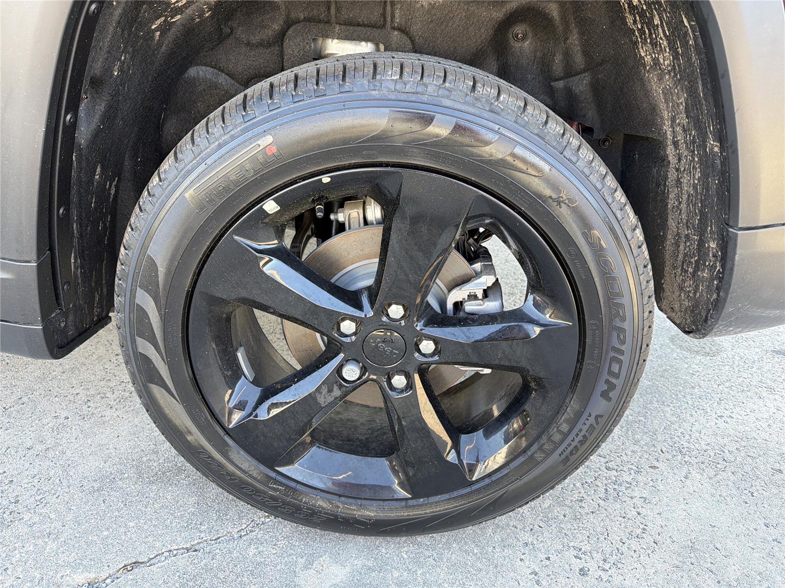 2025 Jeep Grand Cherokee Limited - Photo 17