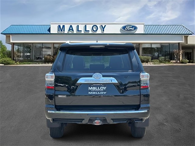 2023 Toyota 4Runner Limited photo 3