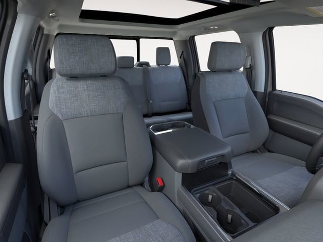 2026 Ford F-350 Super Duty XLT - Photo 10