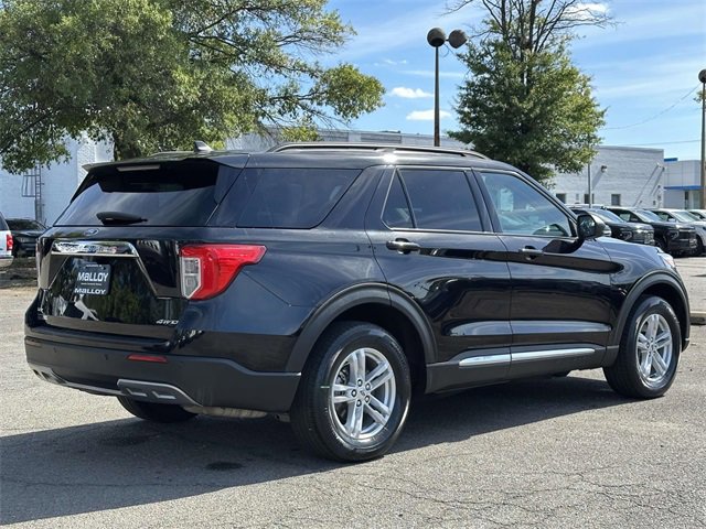 2022 Ford Explorer XLT photo 3
