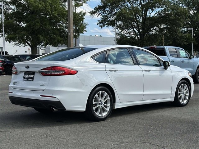 2020 Ford Fusion SE photo 4