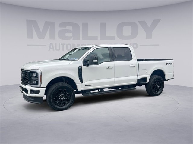 2025 Ford F-250 Super Duty Lariat's photo
