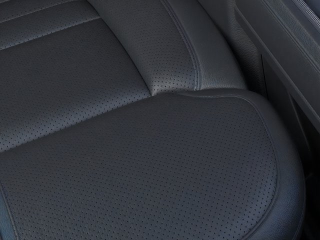2026 Ford F-350 Super Duty Platinum - Photo 16