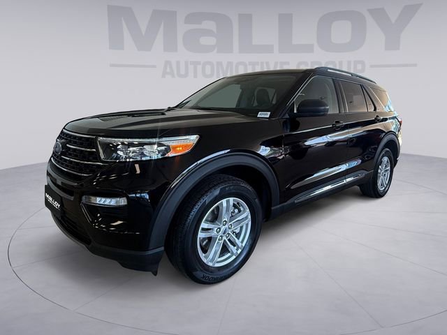 2023 Ford Explorer XLT 4WD's photo